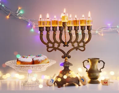 Miniatura: Burza wokół chanukowych świec....