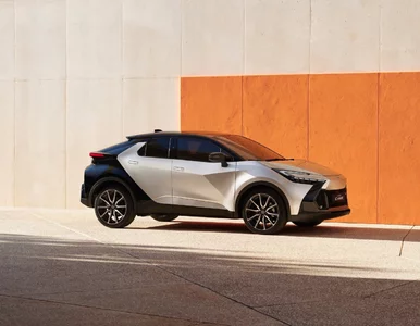 Miniatura: Start rezerwacji online nowej Toyoty C-HR....
