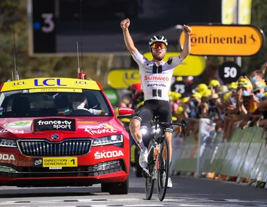 Miniatura: Cztery koła, które wspierają dwa....