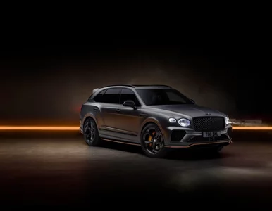 Miniatura: Ciemna strona mocy Bentleya. Nowa Bentayga...