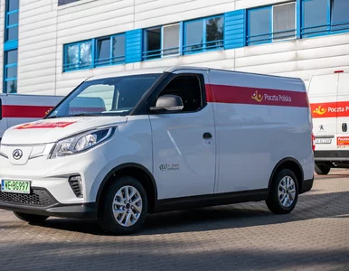 Miniatura: Poczta Polska ramię w ramię z chińskimi...