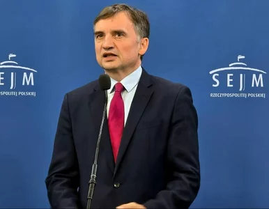 Miniatura: Policja przed domem Ziobry. Chodzi o...