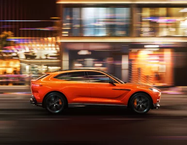 Miniatura: Odnowiony flagowy SUV Astona Martina. To...