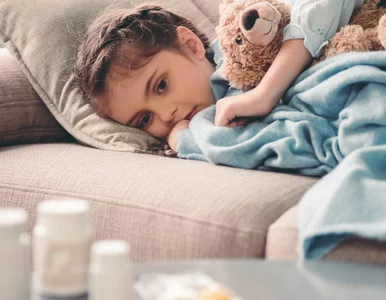 Miniatura: Grypa w natarciu. Święta i Nowy Rok pod...