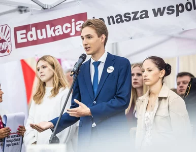 Miniatura: Lider Akcji Uczniowskiej z apelem do...