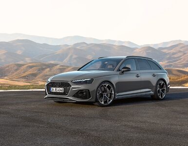 Jeszcze szybciej i zwinniej. Nowe pakiety Competition dla Audi RS 4...