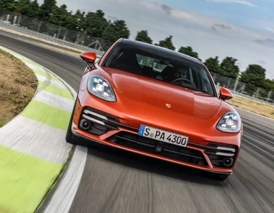 Miniatura: Nowe Porsche Panamera. Do „setki” w 3,1...