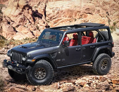 Miniatura: Powrót po 30 latach! Nowy Jeep Wrangler z...