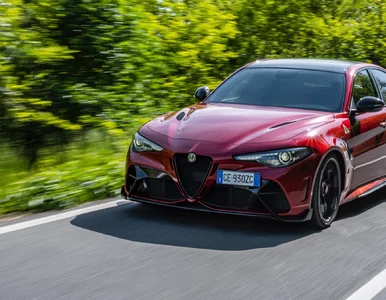 Miniatura: Alfa Romeo Giulia GTA. 540 KM i 3,6...