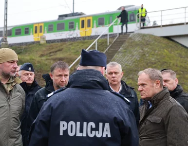 Miniatura: Tusk o „eksplozji ładunku wybuchowego”....