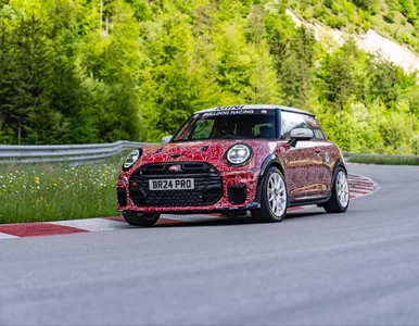 Miniatura: Nowe Mini John Cooper Works debiutuje w...
