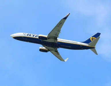 Miniatura: Ewakuacja z pokładu Ryanaira. Turyści...