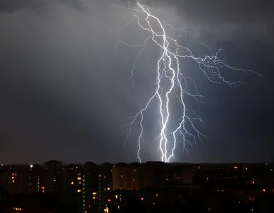 Miniatura: 1100 interwencji strażaków w nocy. Zginęło...