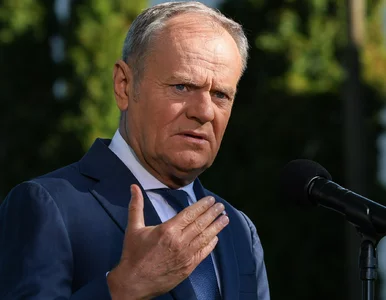 Miniatura: Premier Tusk przedłuża stopnie alarmowe....