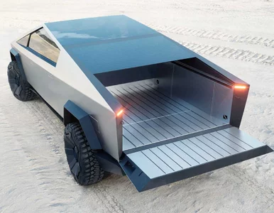 Miniatura: Ruszy produkcja najbrzydszego samochodu...