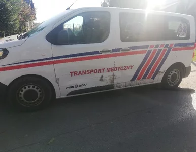 Miniatura: Miał 4 promile. Wjechał BMW w karetkę...