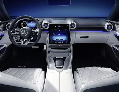 Miniatura: Nowy Mercedes-Benz SL. Cztery miejsca i...