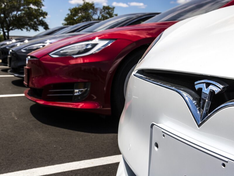 Top 20 most popular subsidized electric vehicles. Tesla in a hurry