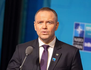 Miniatura: Po tej decyzji Nawrockiego zawrzało. Sąd...