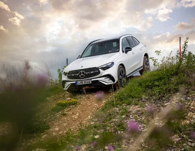 Miniatura: Bestseller Mercedesa-Benza już ze...