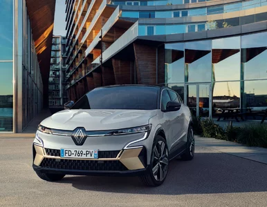 Miniatura: Renault wraca na podium. Koniec kłopotów...