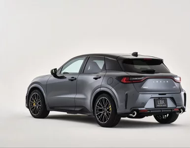 Miniatura: Trzy nowe Lexusy na horyzoncie. Dwa z nich...