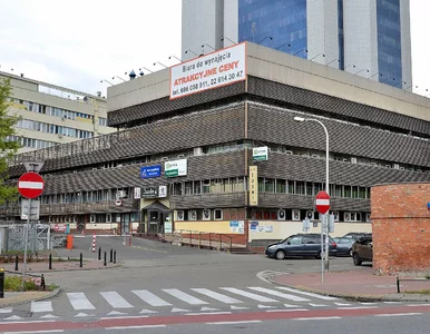 Miniatura: Zebranie władz PiS bez dwóch kluczowych...