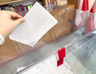 Miniatura: Najnowszy sondaż partyjny. Uwagę zwraca...