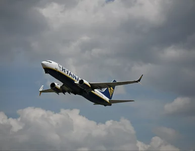 Miniatura: Ryanair odleciał bez 89 osób. Tak tłumaczy...