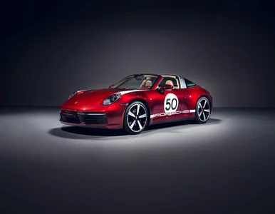 Miniatura: Dla tradycjonalistów. Porsche 911 Targa na...