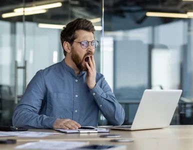 Miniatura: Pijesz ją do posiłku? To dlatego ciągle...