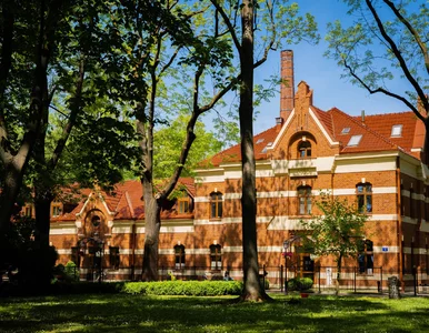 Miniatura: Uzdrowiskowa perła w centrum miasta....
