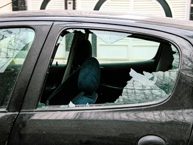 Miniatura: Kradzież samochodu. Policja zdradza, jak...