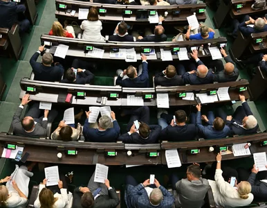 Miniatura: Poseł narzeka na wypłatę. Twierdzi, że...