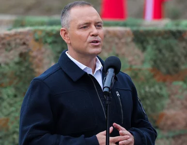 Miniatura: W PiS zawrzało po ruchu Nawrockiego....