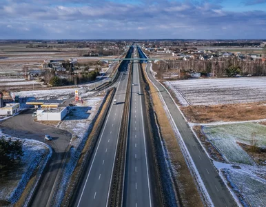 Miniatura: Kierowcy dostali 322 km nowych dróg...