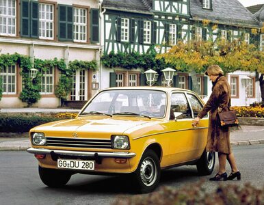 Miniatura: Opel Kadett C ma już 50 lat. W PRL-u był...