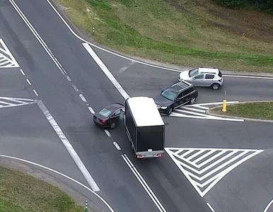 Miniatura: Policyjny dron zarejestrował wypadek. Na...