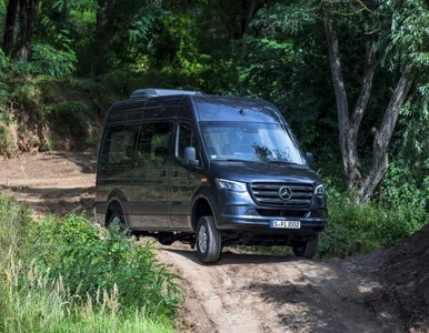 Miniatura: Mercedes-Benz Sprinter. Nowy napęd 4x4 w...
