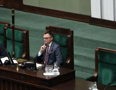 Miniatura: Hołownia otwarcie mówi o odejściu z...