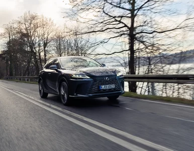 Miniatura: Można już testować nowego Lexusa RX....