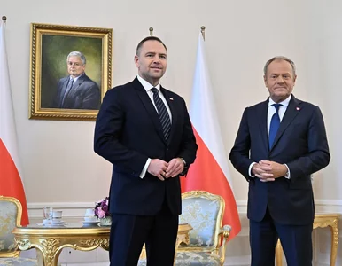 Miniatura: Pojedynek „na spotkania” Tuska i...