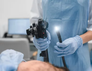 Miniatura: Rak jelita rozwija się latami bez objawów....