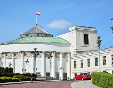 Miniatura: 40 tys. na wynajem auta. Są wyniki...