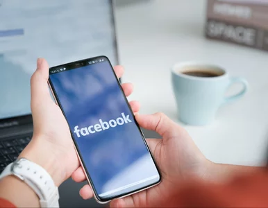 Miniatura: Użytkownicy Facebooka coraz częściej...