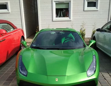 Miniatura: Unikatowe Ferrari skradzione nad polskim...