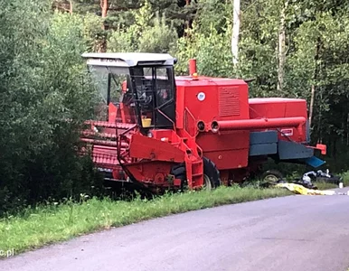 Miniatura: Motocyklista zderzył się z kombajnem. Nie...