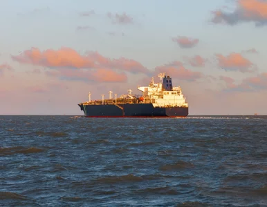 Miniatura: O włos od tragedii. Załoga tankowca...