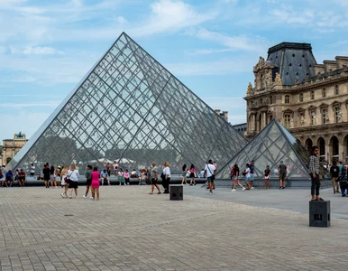 Miniatura: Największe muzeum na świecie podnosi ceny....