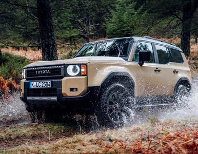 Miniatura: Nowa Toyota Land Cruiser: stare patenty i...